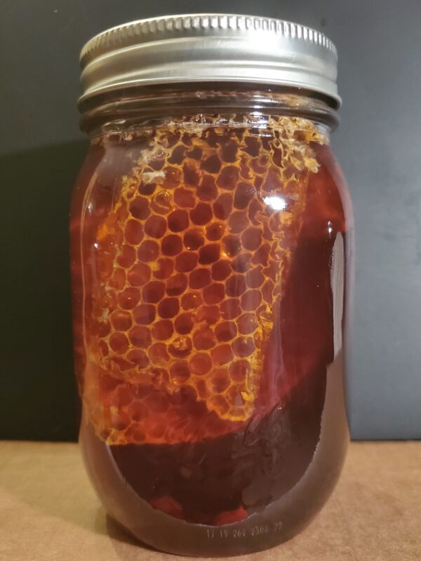 East Coast Comb Honey in a 44 oz jar